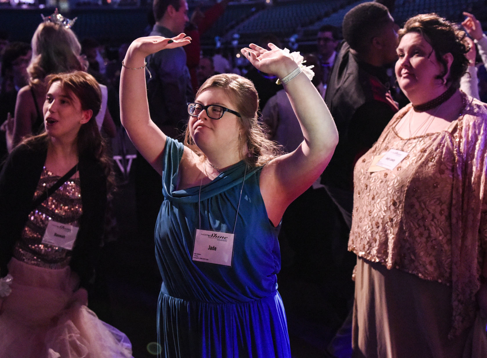 020919-mda-nws-nighttoshine-14.jpg